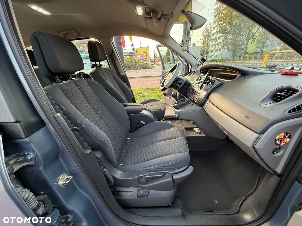 Renault Grand Scenic Gr 2.0 16V Emotion - 6