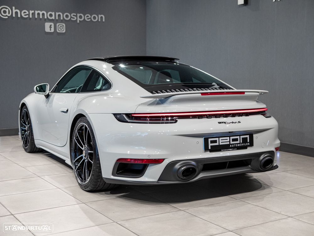 Porsche 911 (992) Turbo S PDK - 19