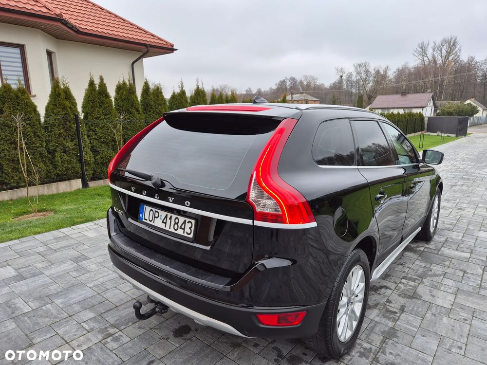 Volvo XC 60 - 25