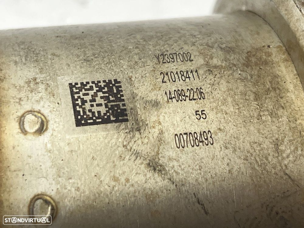 Radiador EGR VW GOLF VII 1.6 TDI REF. 21018411 MOTOR CLHA - 5