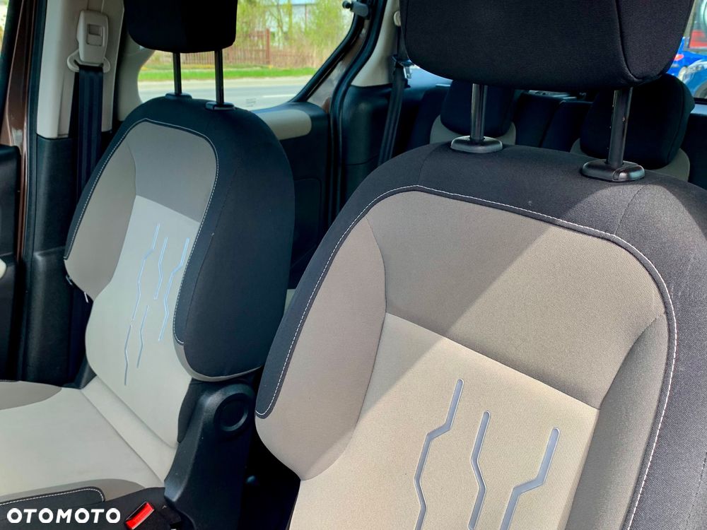 Peugeot Partner 100 Esplanade - 23