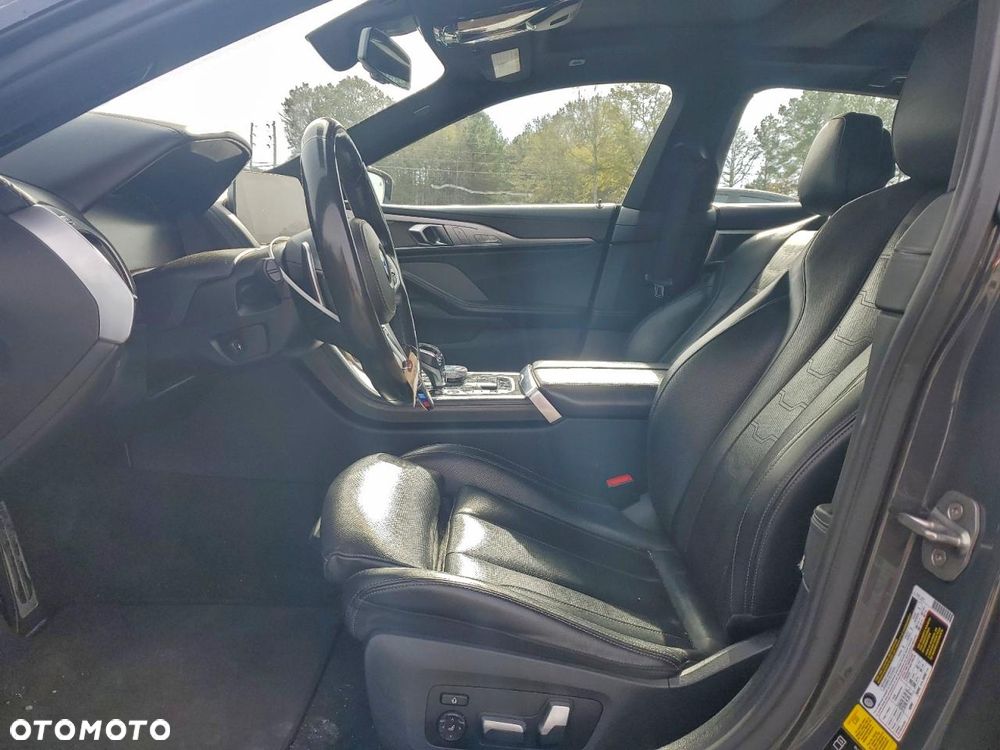 BMW Seria 8 M850i xDrive - 8