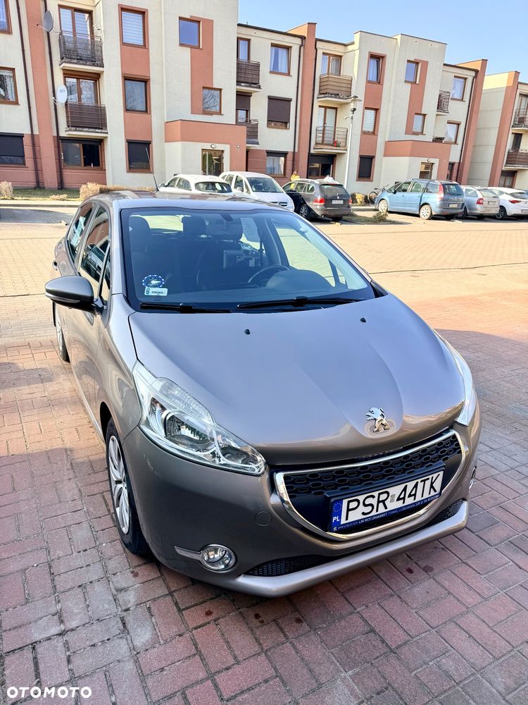 Peugeot 208 1.2 PureTech Active - 4