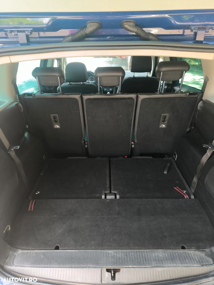 Opel Zafira - 15