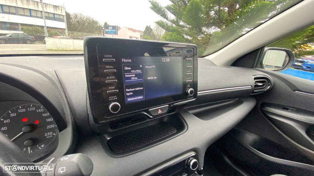 Toyota Yaris 1.5 HDF Comfort - 36