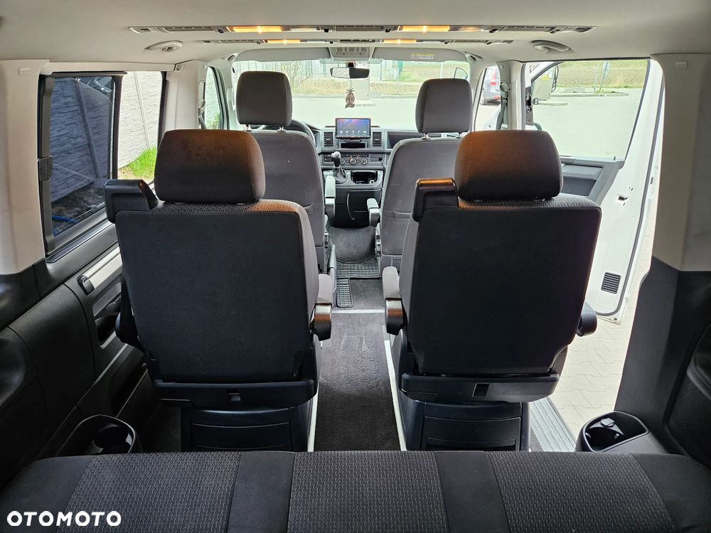 Volkswagen Multivan 2.0 TDI L1 Highline DSG - 17