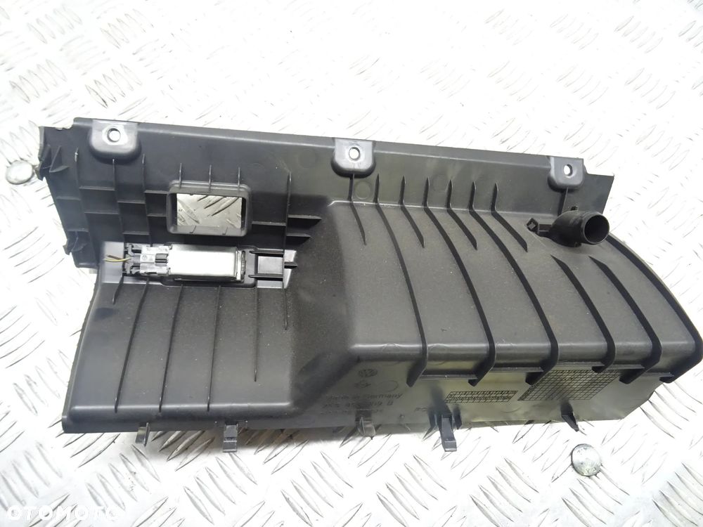 VW CADDY III LIFT 15-20 2K5 2.0TDI SCHOWEK PÓŁKA 2K5858909B - 6