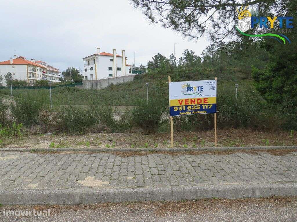 Lote para construção de um prédio situado em Vila de Rei – pohled 2