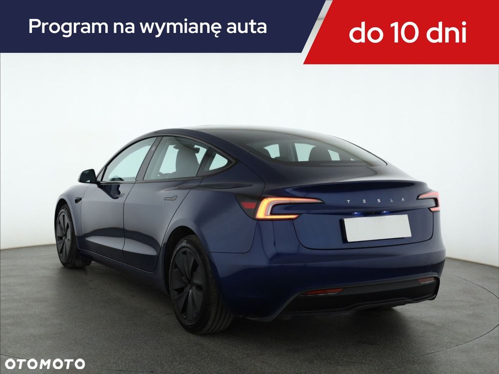 Tesla Model 3 2023 photo 5