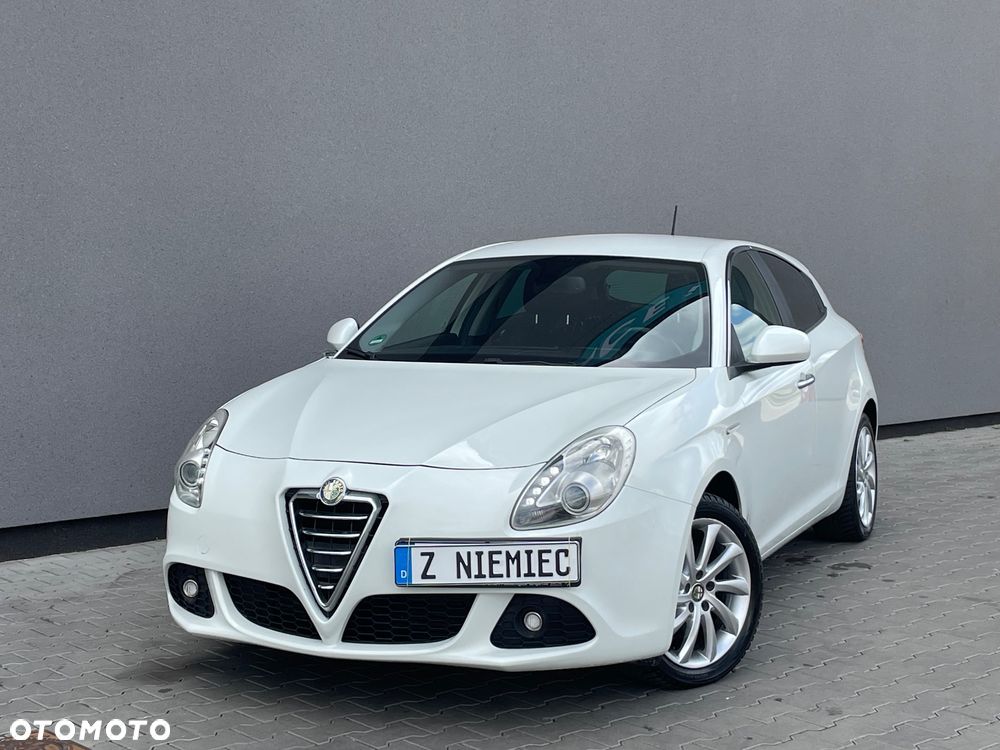 Alfa Romeo Giulietta - 1