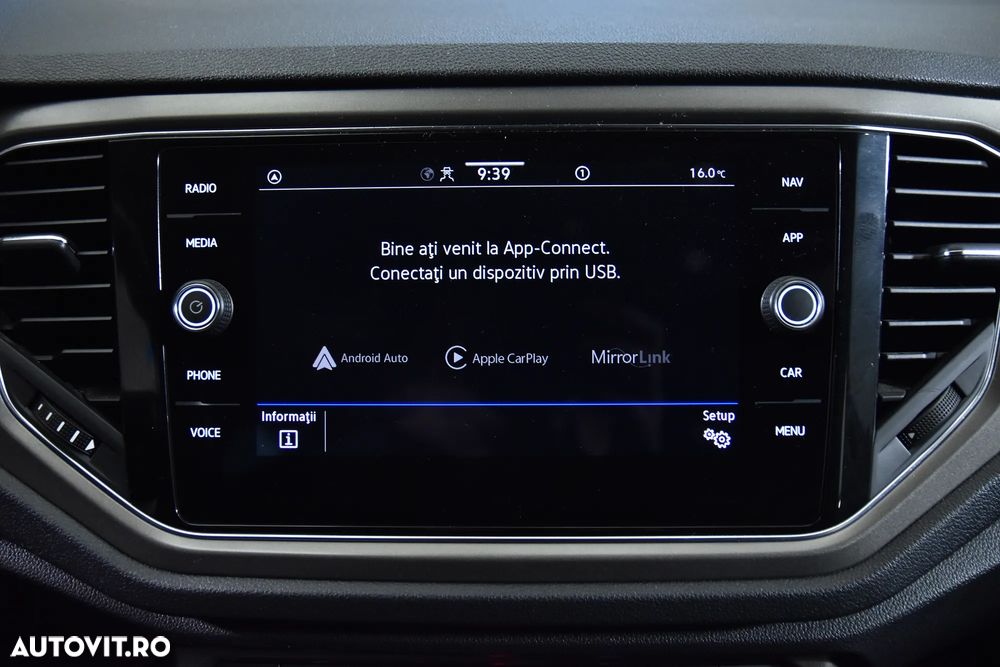 Volkswagen T-Roc - 20