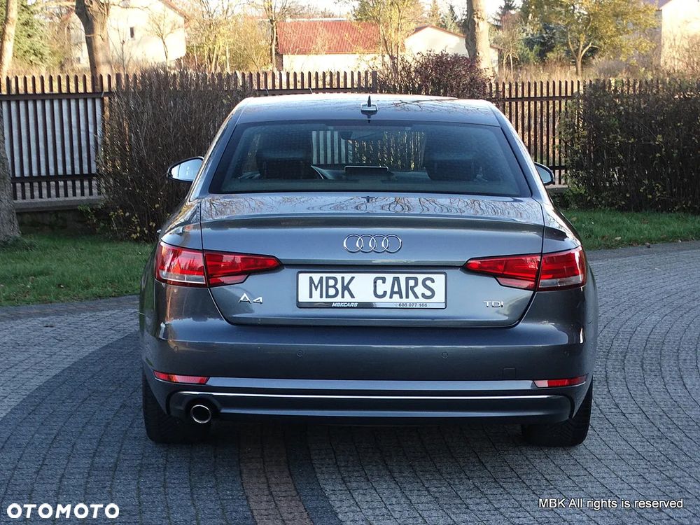Audi A4 - 8