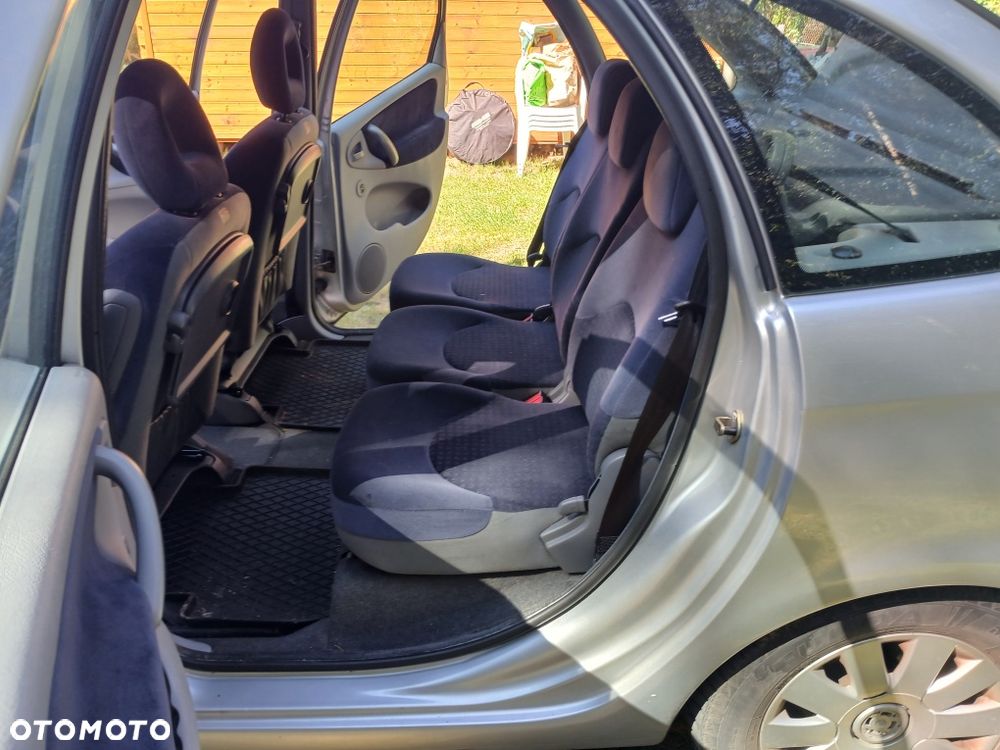Citroën Xsara Picasso - 8