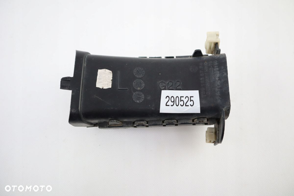 WLOT POWIETRZA KANAŁ NA TARCZE BMW 4 G22 LIFT 51745A32063