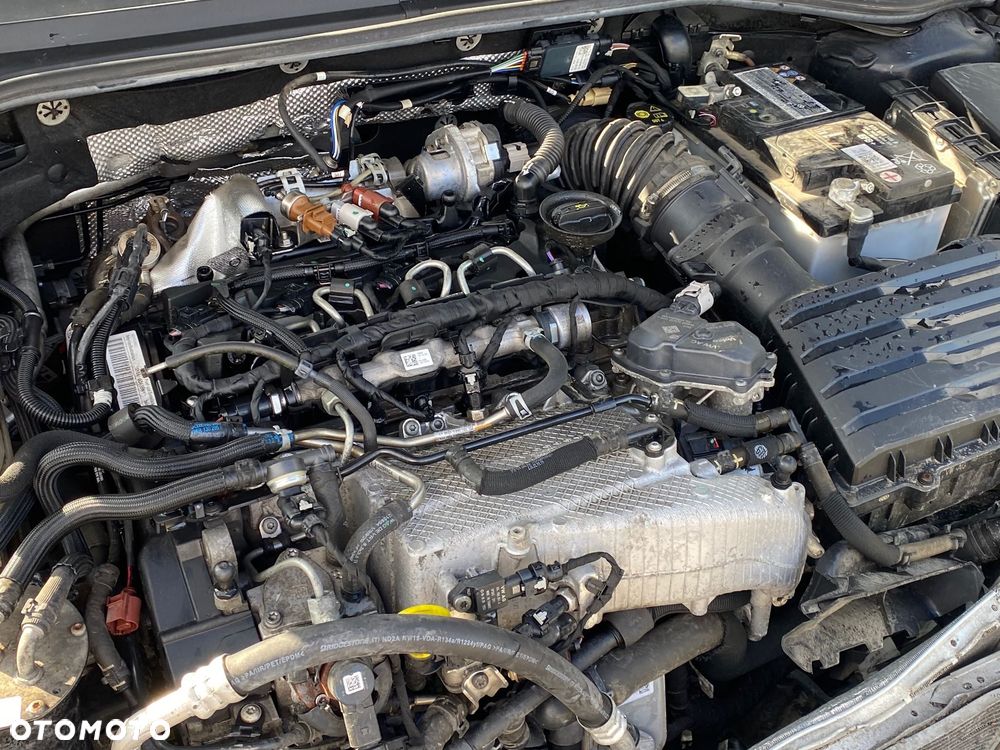 Volkswagen Passat 2.0 TDI Elegance DSG - 7