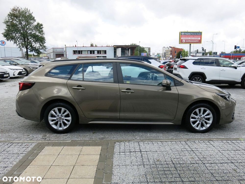 Toyota Corolla 1.8 Hybrid Comfort - 17