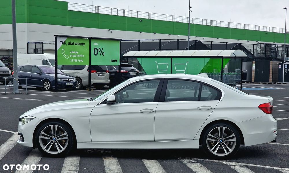 BMW Seria 3 330i GPF Luxury Line sport - 8