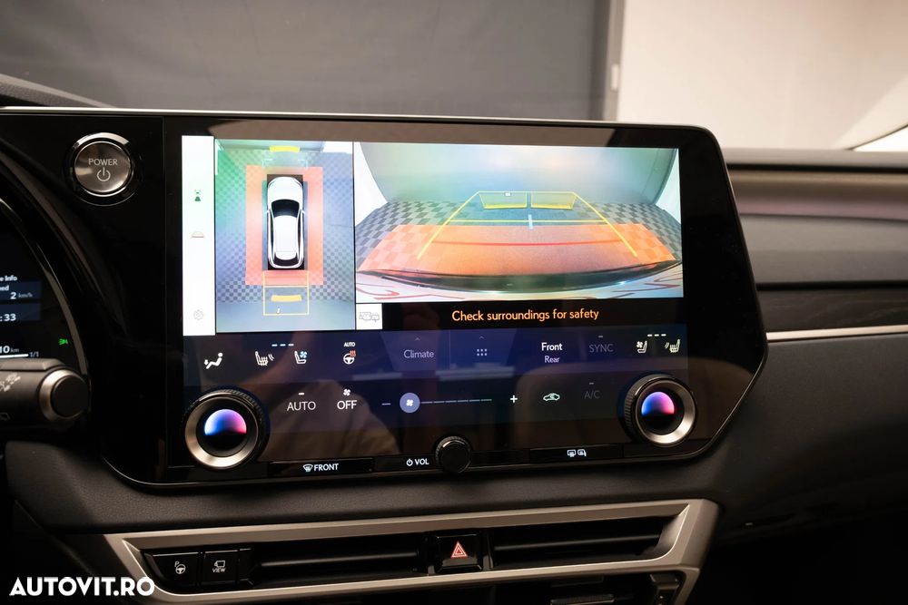 Lexus Seria RX 450h+ (Plug-in-Hybrid) Luxury Line - 34