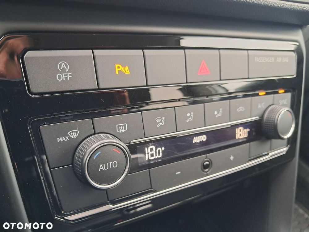 Volkswagen T-Cross - 20