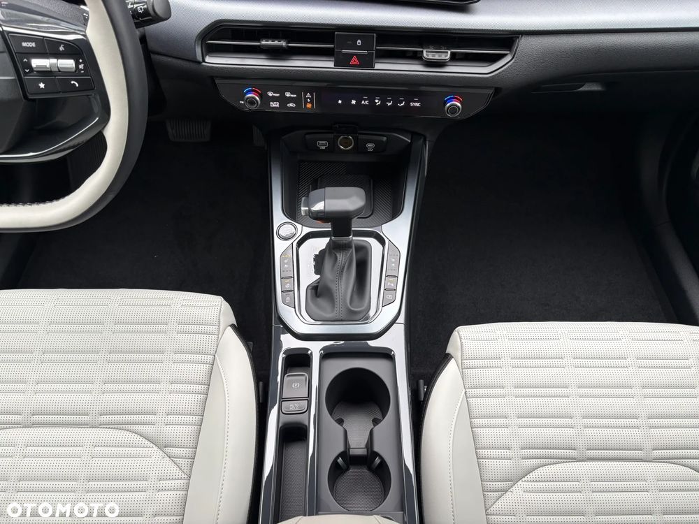 Kia XCeed 1.6 T-GDI Business Line DCT - 29