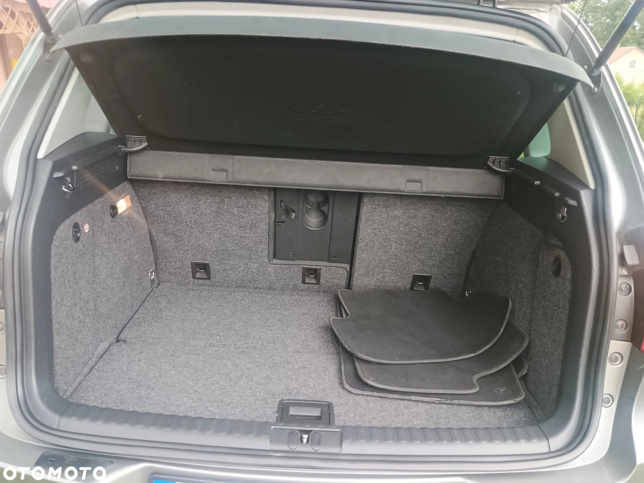 Volkswagen Tiguan - 3