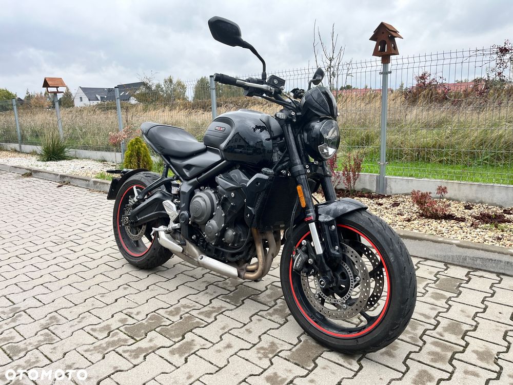 Triumph Trident - 2