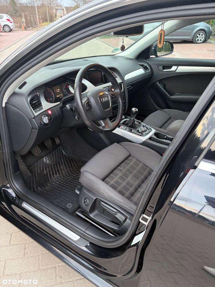 Audi A4 Avant - 7