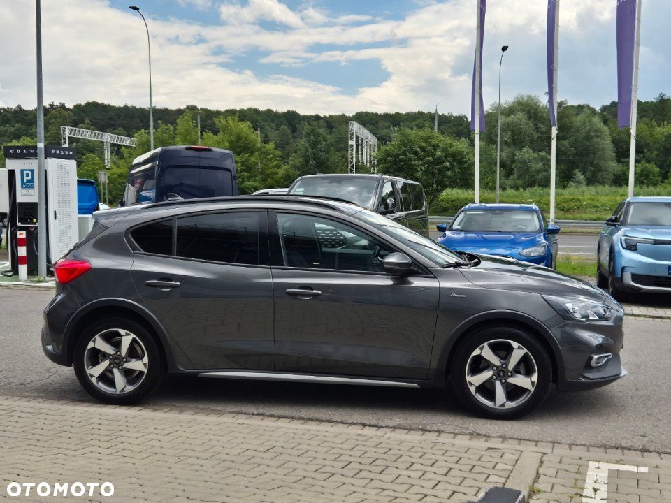 Ford Focus - 8