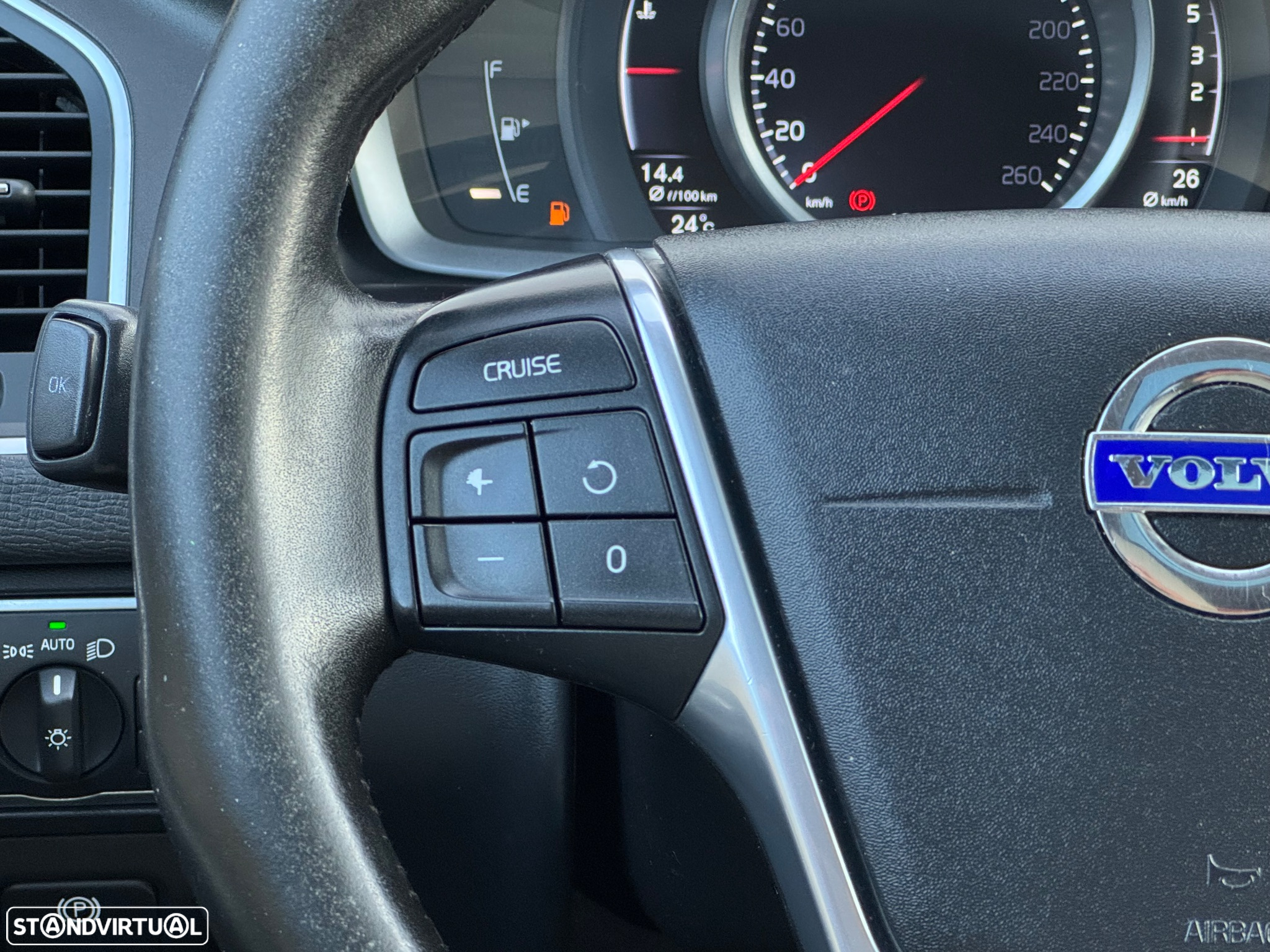 Volvo XC 60 - 12