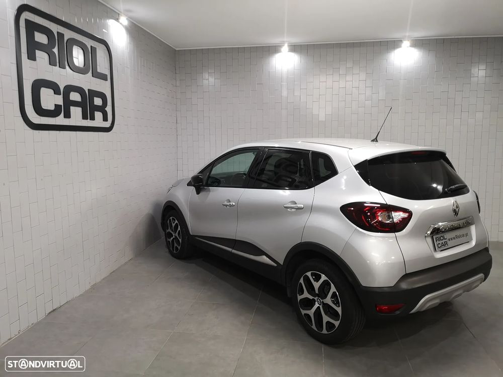 Renault Captur 1.5 dCi Exclusive - 13