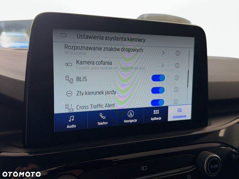 Ford Kuga - 32