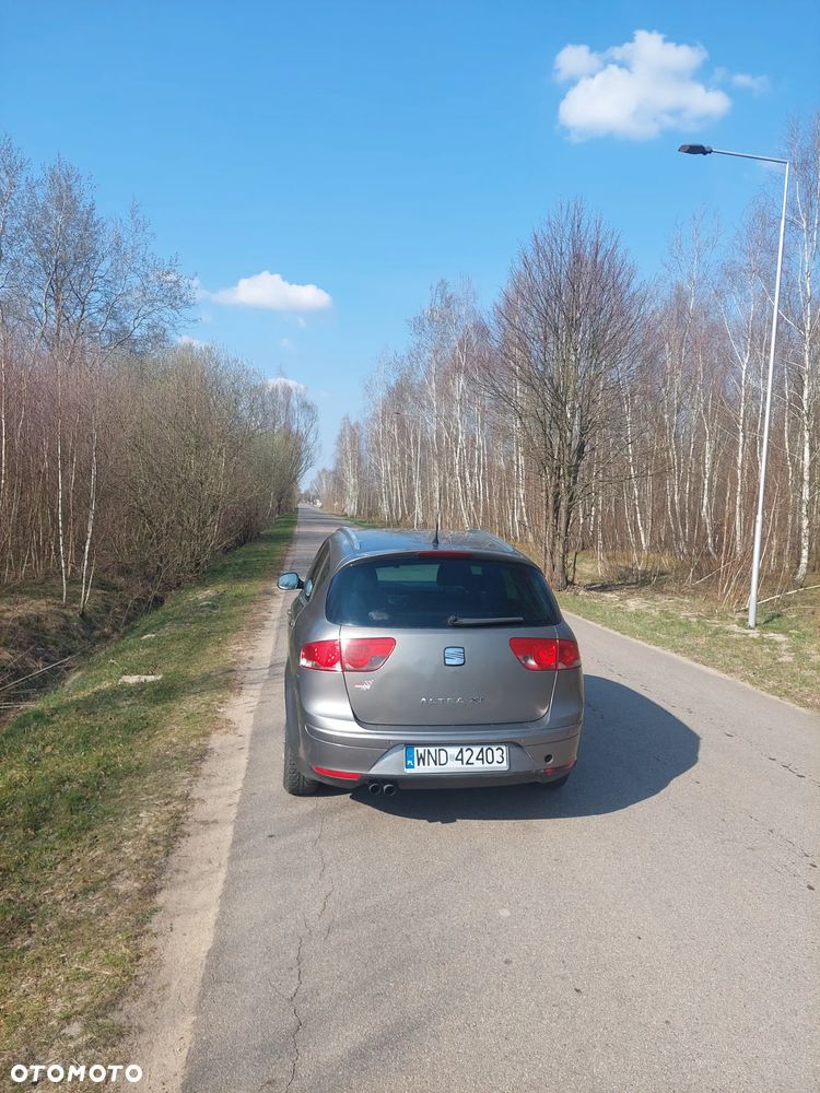 Seat Altea XL 2.0 TDI DPF Stylance - 8