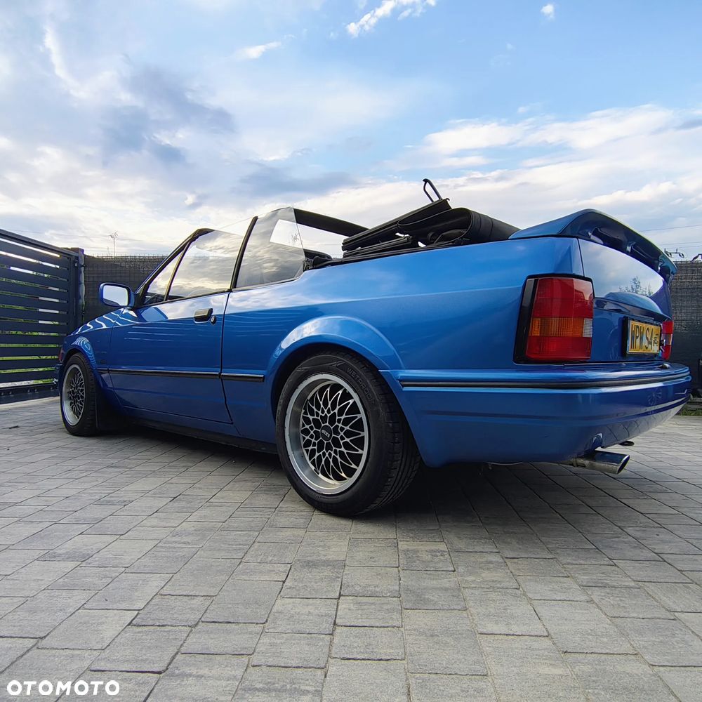Ford Escort - 15