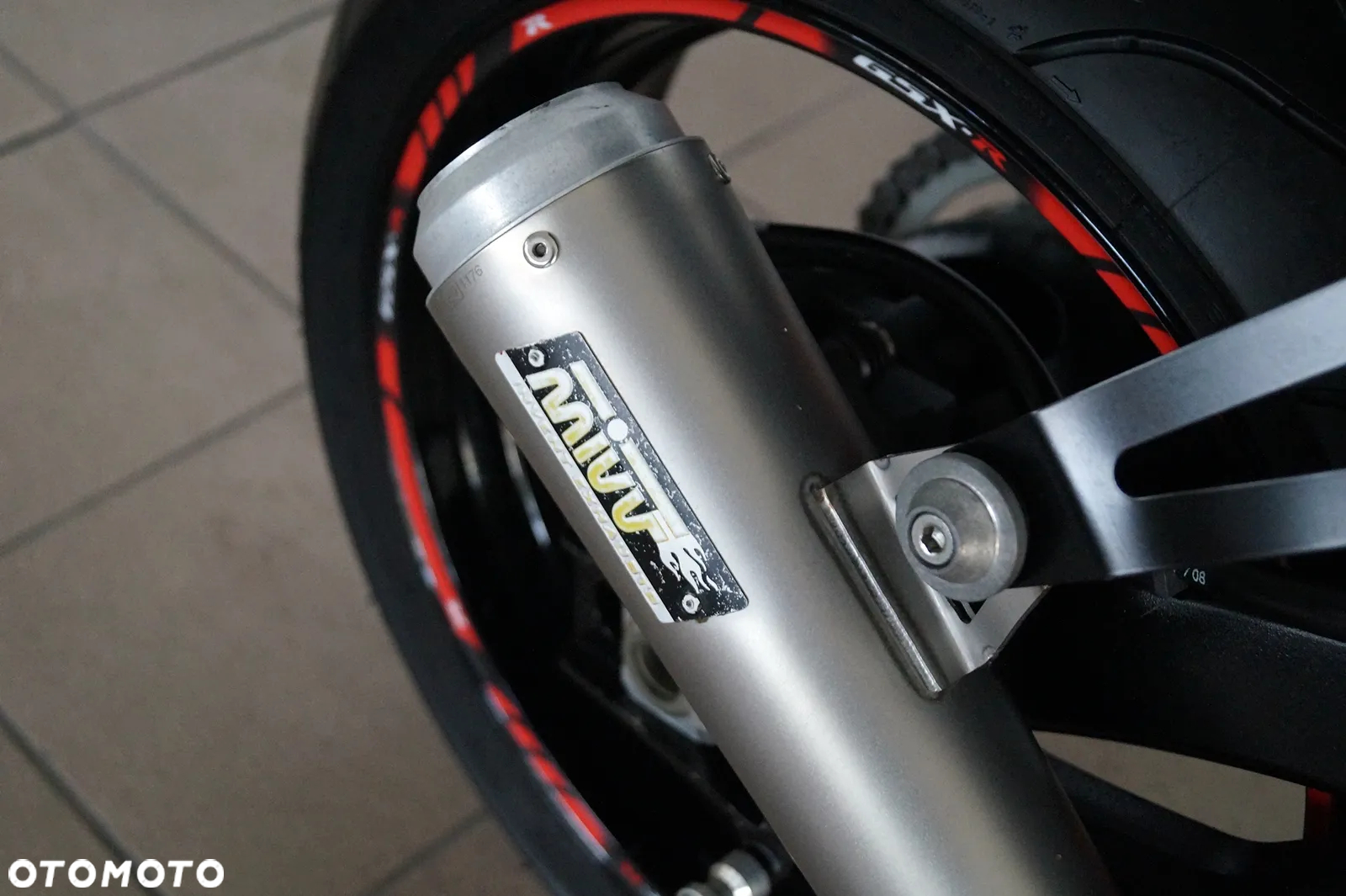 Suzuki GSX-R - 14