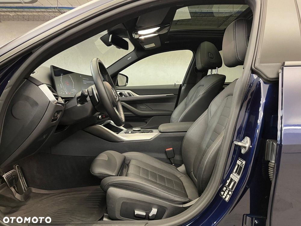 BMW Seria 4 M440i xDrive mHEV sport - 19