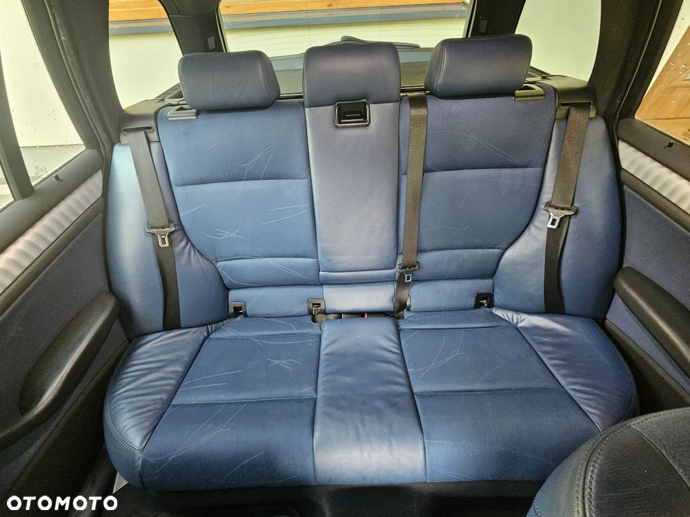 BMW Seria 3 318i - 14
