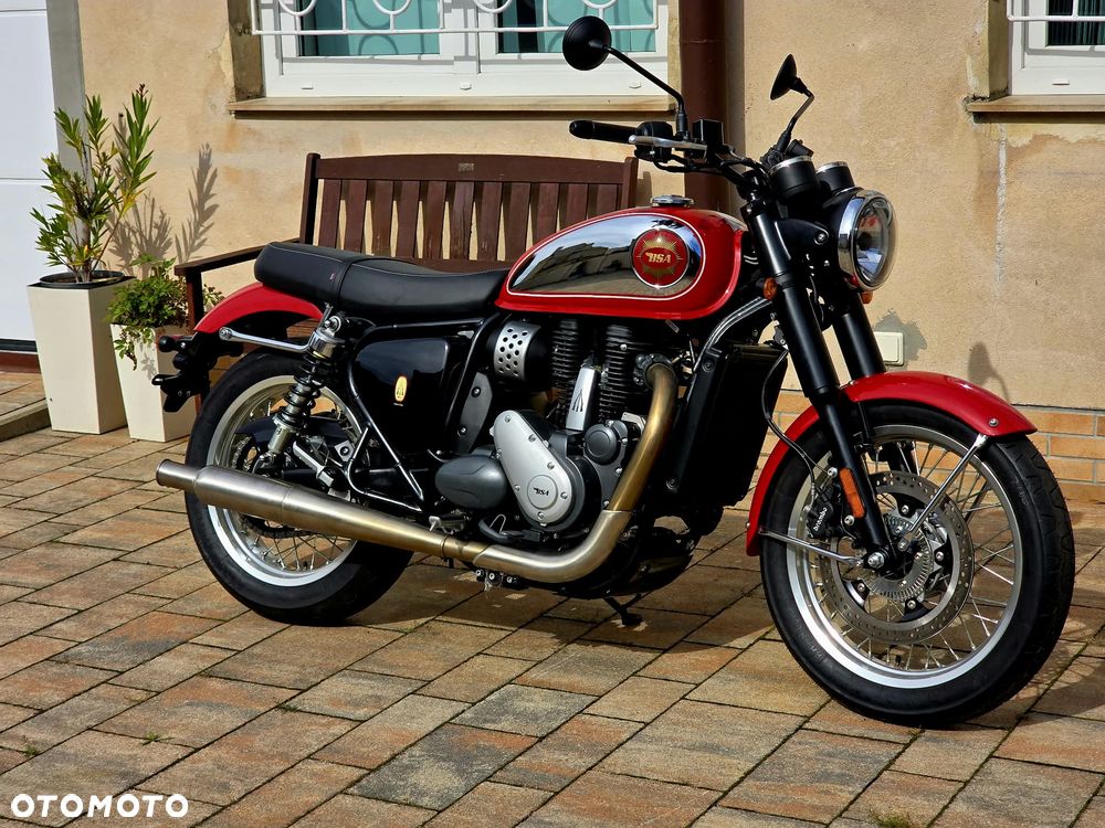 BSA Gold Star - 9