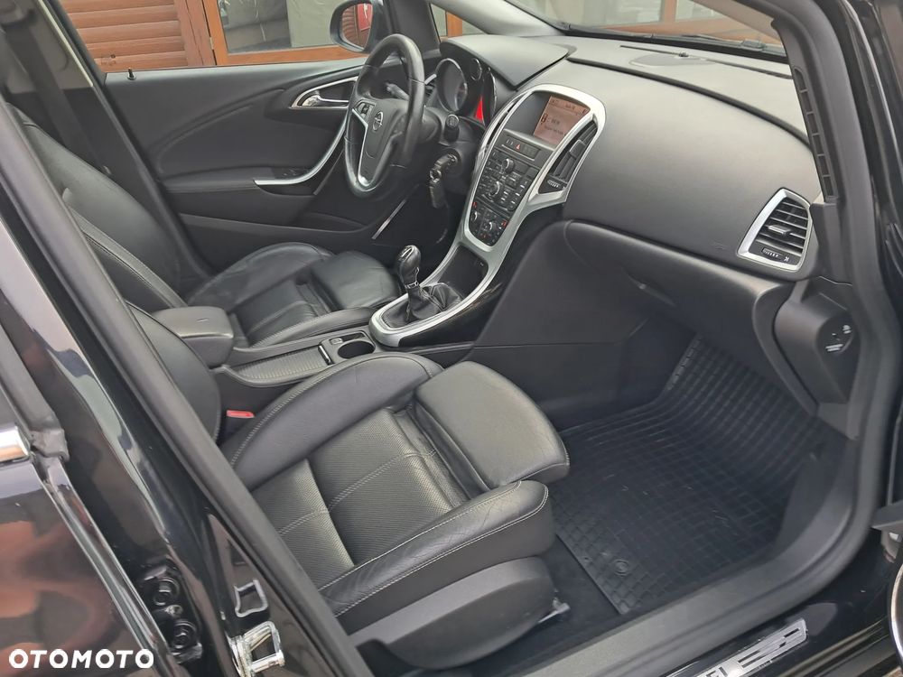 Opel Astra 1.4 Turbo Innovation - 21