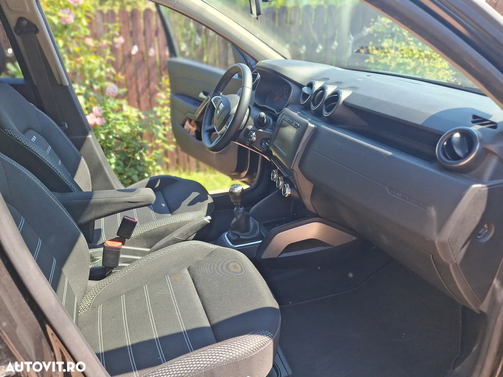 Dacia Duster TCe 130 2WD GPF Prestige - 10