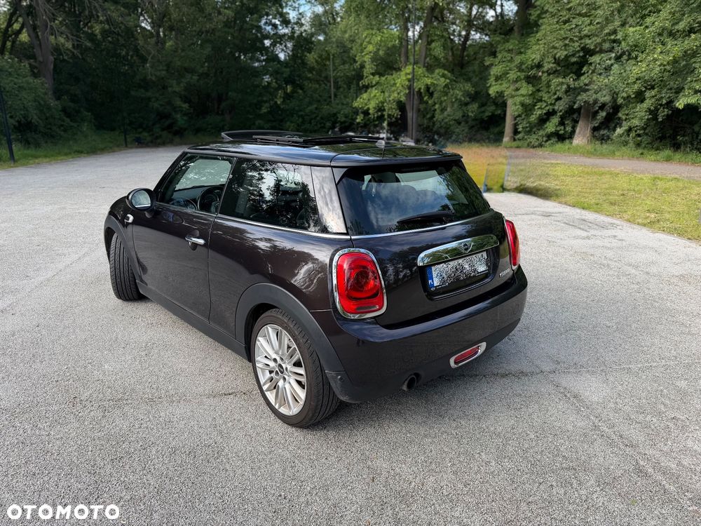 MINI Cooper Standard - 4
