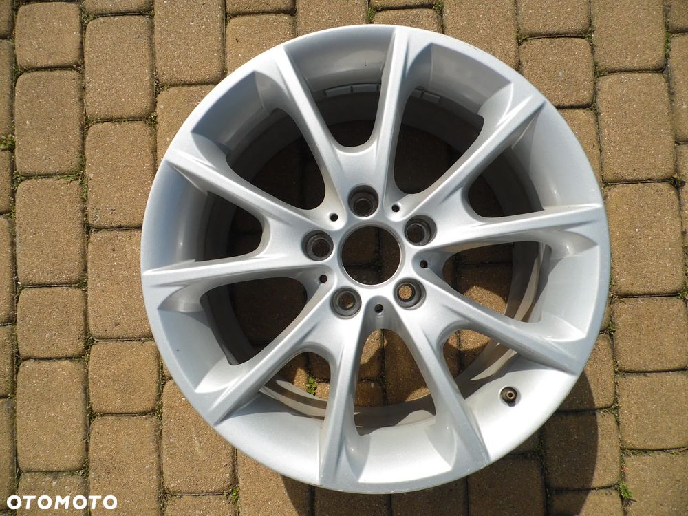 Felga 18'' 5x120 BMW 8,5x18 ET47 6796251 IDEALNA - 1