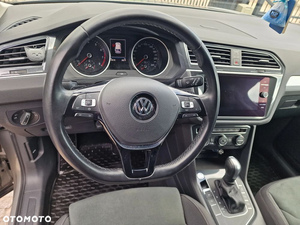 Volkswagen Tiguan 1.5 TSI EVO Comfortline DSG - 14