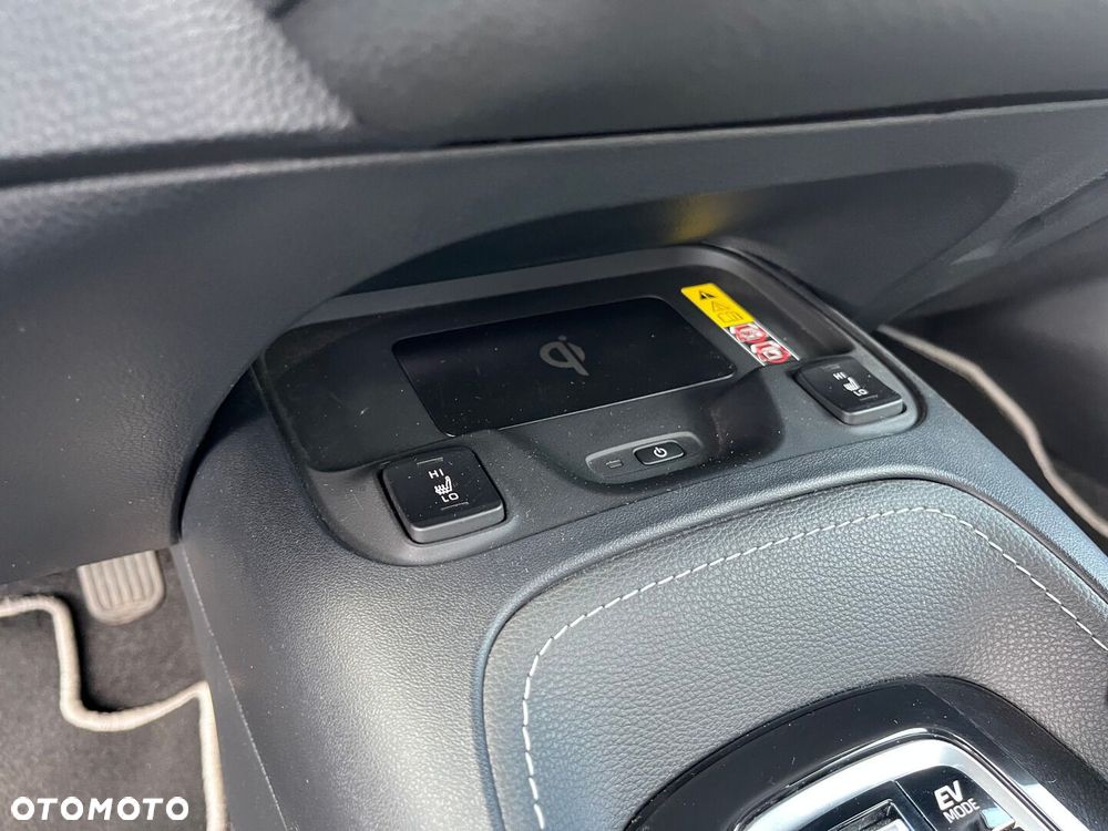 Toyota Corolla 1.8 Hybrid Style - 16
