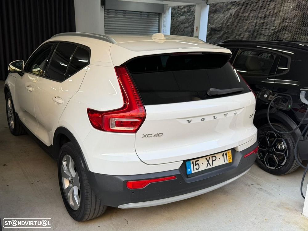 Volvo XC 40 2.0 D3 Geartronic - 4