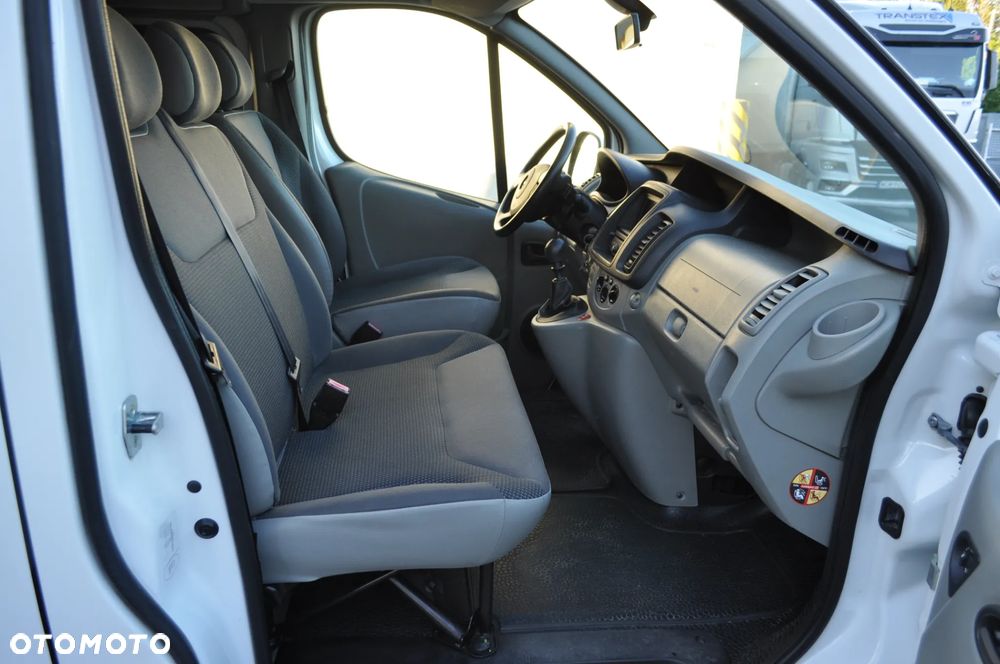Opel Vivaro - 13