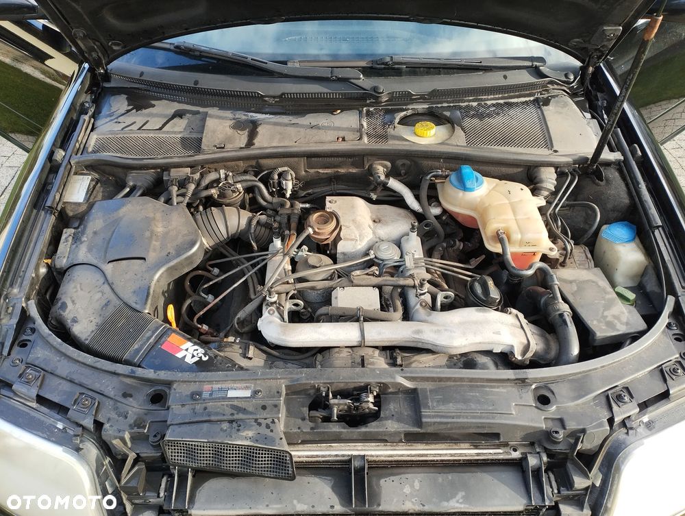 Audi A6 Avant 2.5 TDI Quattro Tiptr - 9