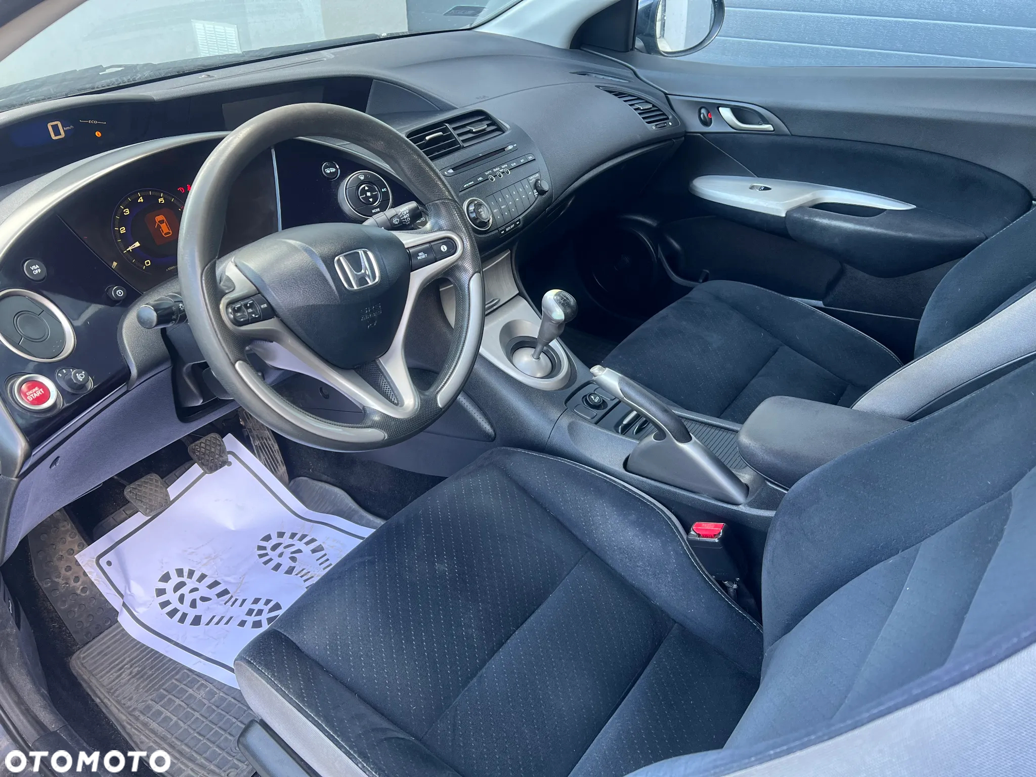 Honda Civic 1.4 Comfort - 9