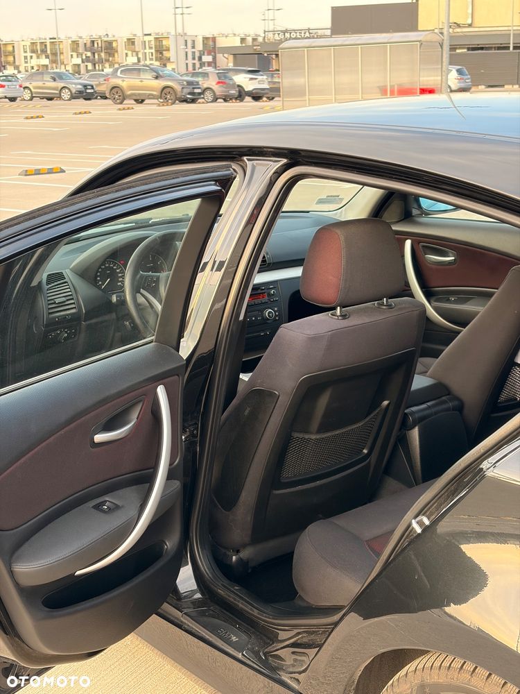 BMW Seria 1 - 24