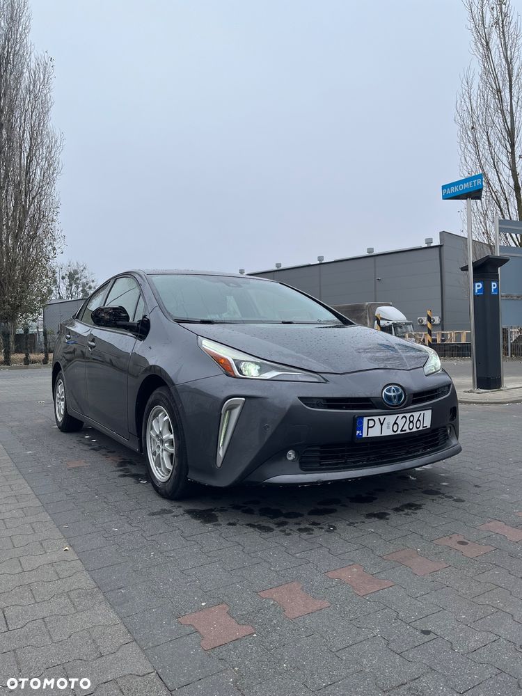 Toyota Prius Hybrid - 21