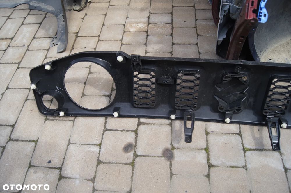 Grill atrapa zderzak przód SUZUKI JIMNY4 IV 18- - 5